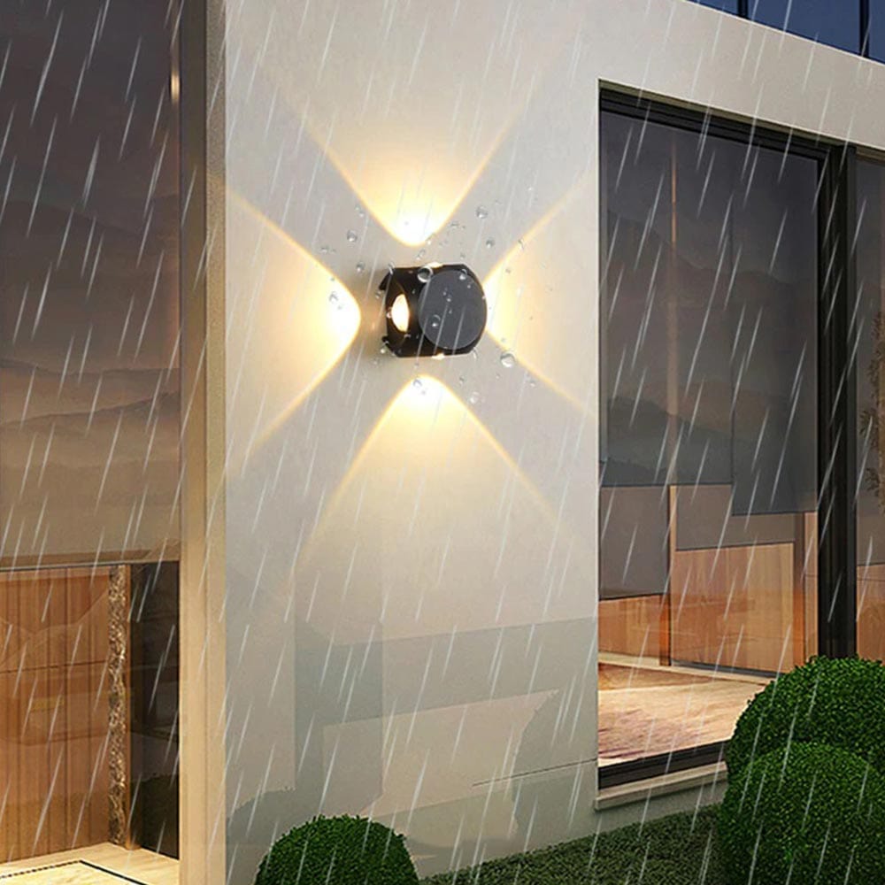 Quad-Way Facade Light